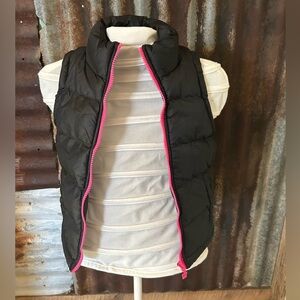❤️Hills Princess Girls-size 5 puffer vest- Black with hot pink